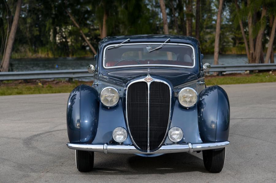  Delahaye 135 M Coupe par Guillore 1946 года  (фото 16 из 21)